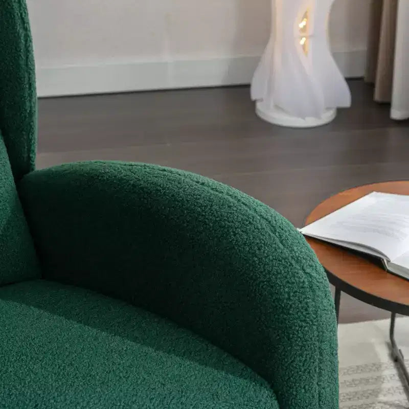 Sedia a dondolo in tessuto Teddy con gambe in legno, avorio