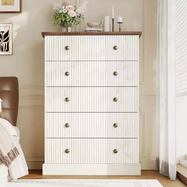 Cassettiera Alta Salvaspazio a 5 Cassetti per Camera da Letto Armadio Verticale Moderno, Mobile Contenitore Spazioso con Finitura in Legno Bianco Contemporaneo